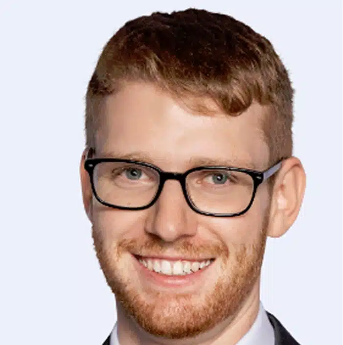 Martin ist bei sy-team als SAP Solution Architekt (PM/EAM/HCM) tätig.